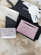 CHANEL PINK CAVIAR CARD HOLDER