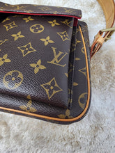 LOUIS VUITTON MONOGRAM VIVA CITE GM