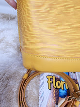 LOUIS VUITTON EPI YELLOW GOLD ALMA PM & STRAP (POCHETTE sold separately)