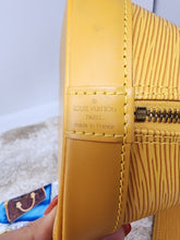 LOUIS VUITTON EPI YELLOW GOLD ALMA PM & STRAP (POCHETTE sold separately)