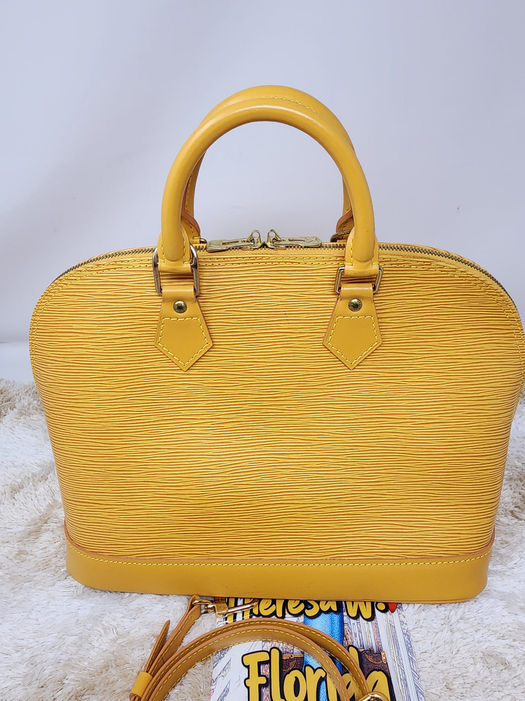LOUIS VUITTON EPI YELLOW GOLD ALMA PM & STRAP