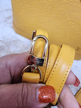 LOUIS VUITTON EPI YELLOW GOLD ALMA PM & STRAP (POCHETTE sold separately)