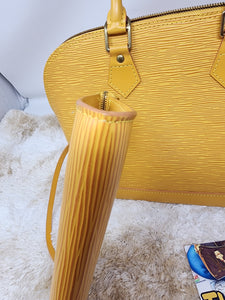 LOUIS VUITTON EPI YELLOW GOLD POCHETTE WRISTLET (ALMA PM SOLD SEPARATELY)