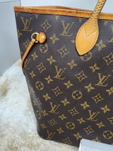 LOUIS VUITTON MONOGRAM NEVERFULL MM, BEIGE INTERIOR