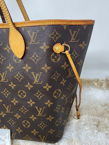 LOUIS VUITTON MONOGRAM NEVERFULL MM, BEIGE INTERIOR