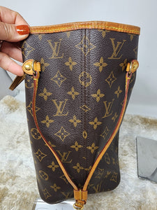 LOUIS VUITTON MONOGRAM NEVERFULL MM, BEIGE INTERIOR