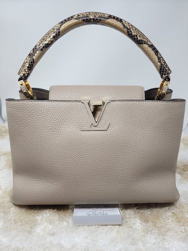 LOUIS VUITTON CAPUCINES MM