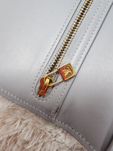 LOUIS VUITTON VERNIS WALKER CROSSBODY
