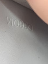 LOUIS VUITTON VERNIS WALKER CROSSBODY