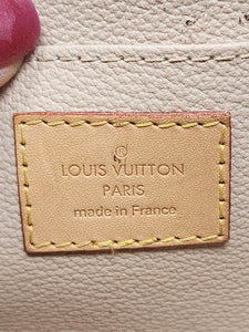 LOUIS VUITTON MONOGRAM COSMETIC PM