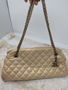 CHANEL MEDIUM JUST MADEMOISELLE GOLD CALFSKIN LEATHER SHOULDER BAG