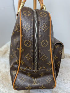 LOUIS VUITTON MANHATTAN GM