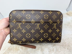 LOUIS VUITTON MONOGRAM ORSAY CLUTCH WRISTLET