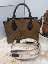 LOUIS VUITTON REVERSE ONTHEGO PM with adjustable strap