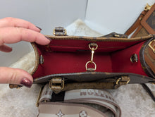 LOUIS VUITTON REVERSE ONTHEGO PM with adjustable strap