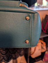 CHANEL GREEN/TEAL BUSINESS AFFINITY FLAP MEDIUM, MINT
