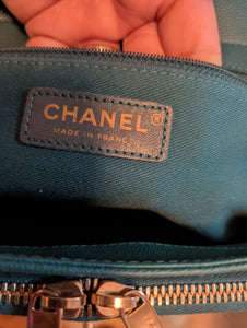 CHANEL GREEN/TEAL BUSINESS AFFINITY FLAP MEDIUM, MINT