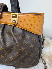 LOUIS VUITTON LIMITED EDITION OSKAR MACHA WALTZ GM, EXOTIC