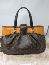 LOUIS VUITTON LIMITED EDITION OSKAR MACHA WALTZ GM, EXOTIC