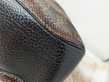 LOUIS VUITTON LIMITED EDITION OSKAR MACHA WALTZ GM, EXOTIC