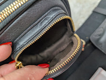 LOUIS VUITTON BLACK EMPREINTE UTILITY CROSSBODY