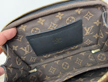 LOUIS VUITTON BLACK EMPREINTE UTILITY CROSSBODY
