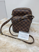 LOUIS VUITTON CUSTOM ORDER DE AMAZON CROSSBODY, MINT