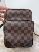 LOUIS VUITTON CUSTOM ORDER DE AMAZON CROSSBODY, MINT