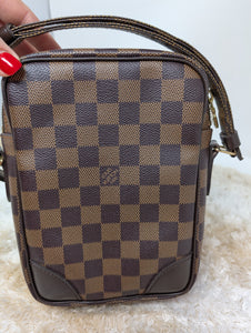 LOUIS VUITTON CUSTOM ORDER DE AMAZON CROSSBODY, MINT