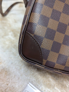 LOUIS VUITTON CUSTOM ORDER DE AMAZON CROSSBODY, MINT