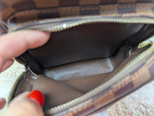 LOUIS VUITTON CUSTOM ORDER DE AMAZON CROSSBODY, MINT