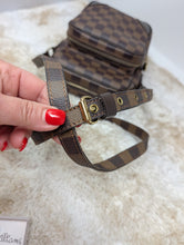LOUIS VUITTON CUSTOM ORDER DE AMAZON CROSSBODY, MINT