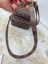 LOUIS VUITTON CUSTOM ORDER DE AMAZON CROSSBODY, MINT
