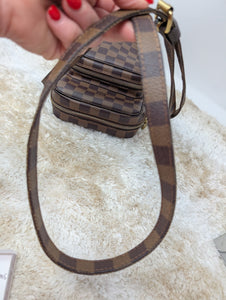 LOUIS VUITTON CUSTOM ORDER DE AMAZON CROSSBODY, MINT