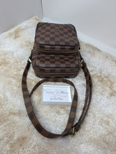 LOUIS VUITTON CUSTOM ORDER DE AMAZON CROSSBODY, MINT