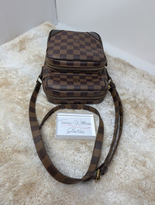 LOUIS VUITTON CUSTOM ORDER DE AMAZON CROSSBODY, MINT