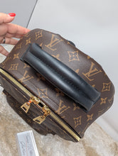 LOUIS VUITTON MONOGRAM PALM SPRINGS MM BACKPACK
