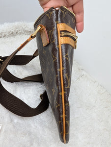 LOUIS VUITTON MONOGRAM BOSPHORE MESSENGER