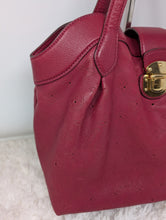 LOUIS VUITTON MAHINA CIRRUS PM, RASPBERRY