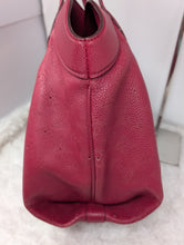 LOUIS VUITTON MAHINA CIRRUS PM, RASPBERRY