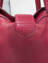LOUIS VUITTON MAHINA CIRRUS PM, RASPBERRY