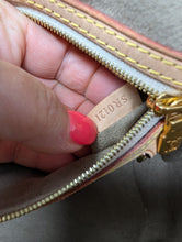 LOUIS VUITTON BLACK MULTICOLOR ANNIE MM