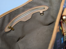 LOUIS VUITTON BLACK MULTICOLOR ANNIE MM
