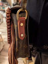 LOUIS VUITTON MONOGRAM CUSTOM FRINGE ST CLOUD GM
