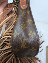 LOUIS VUITTON MONOGRAM CUSTOM FRINGE ST CLOUD GM