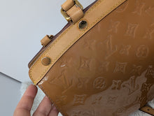 LOUIS VUITTON VERNIS BREA MM