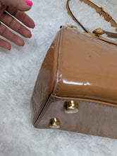 LOUIS VUITTON VERNIS BREA MM