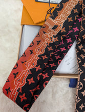 LOUIS VUITTON RISING CONFIDENTIAL BANDEAU