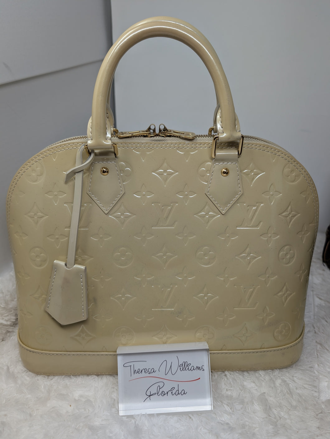 LOUIS VUITTON BLANC CORAIL ALMA PM
