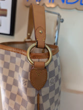 LOUIS VUITTON DELIGHTFUL PM